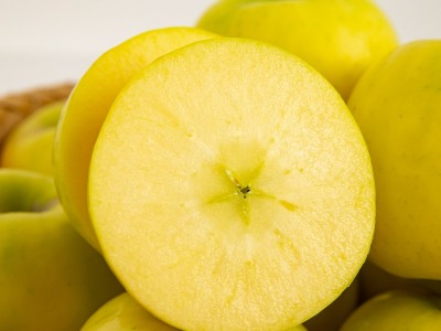 【盈香园】阿克苏天山·瑞雪苹果2.25kg(一级15粒)图4